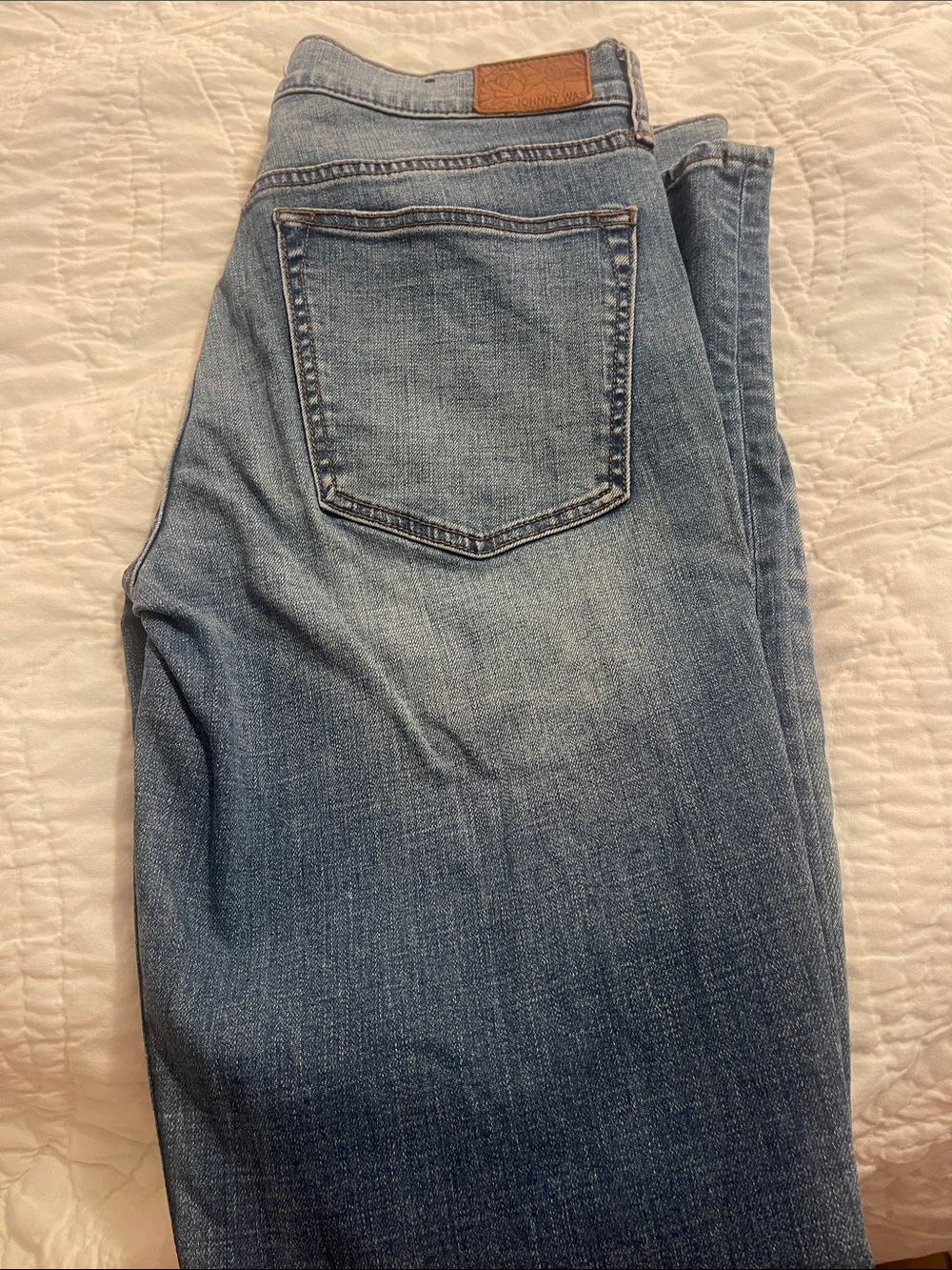 Johnny Was Women’s Light Blue Denim Jeans